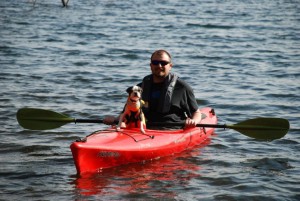 kayak_and_dog